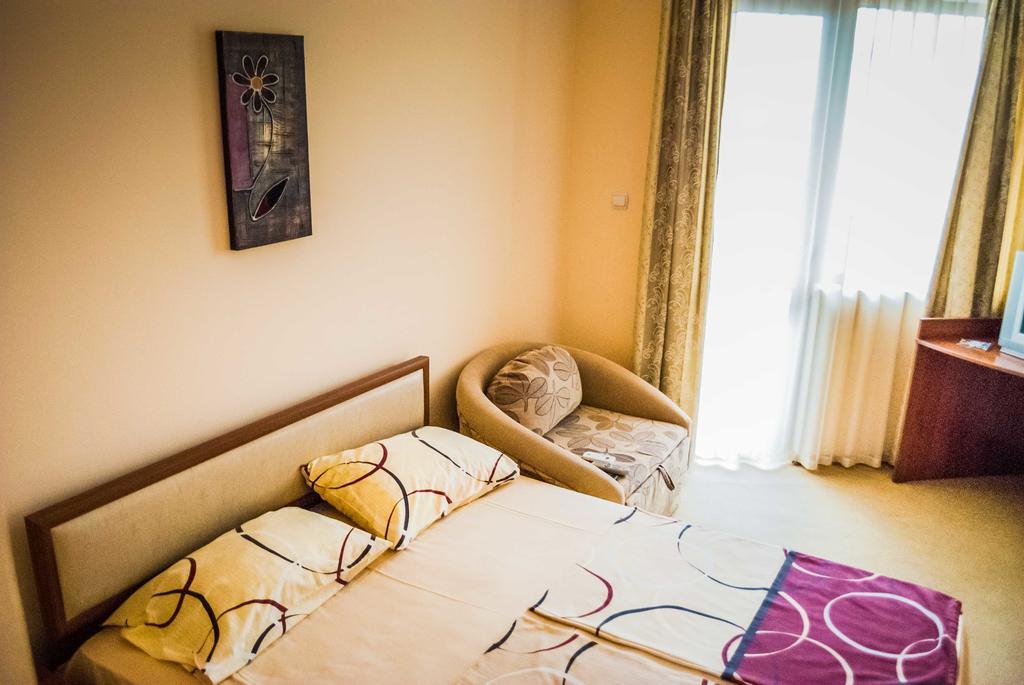 Family Hotel Amore Bjala Eksteriør bilde